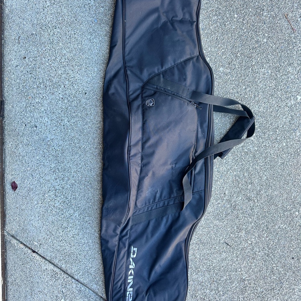 Dakine Black snowboard Bag